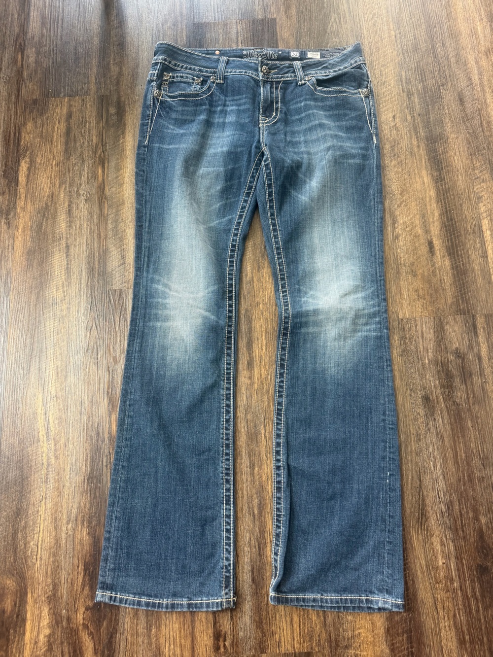 Miss Me Bling 
Blue Washed Denim Jeans